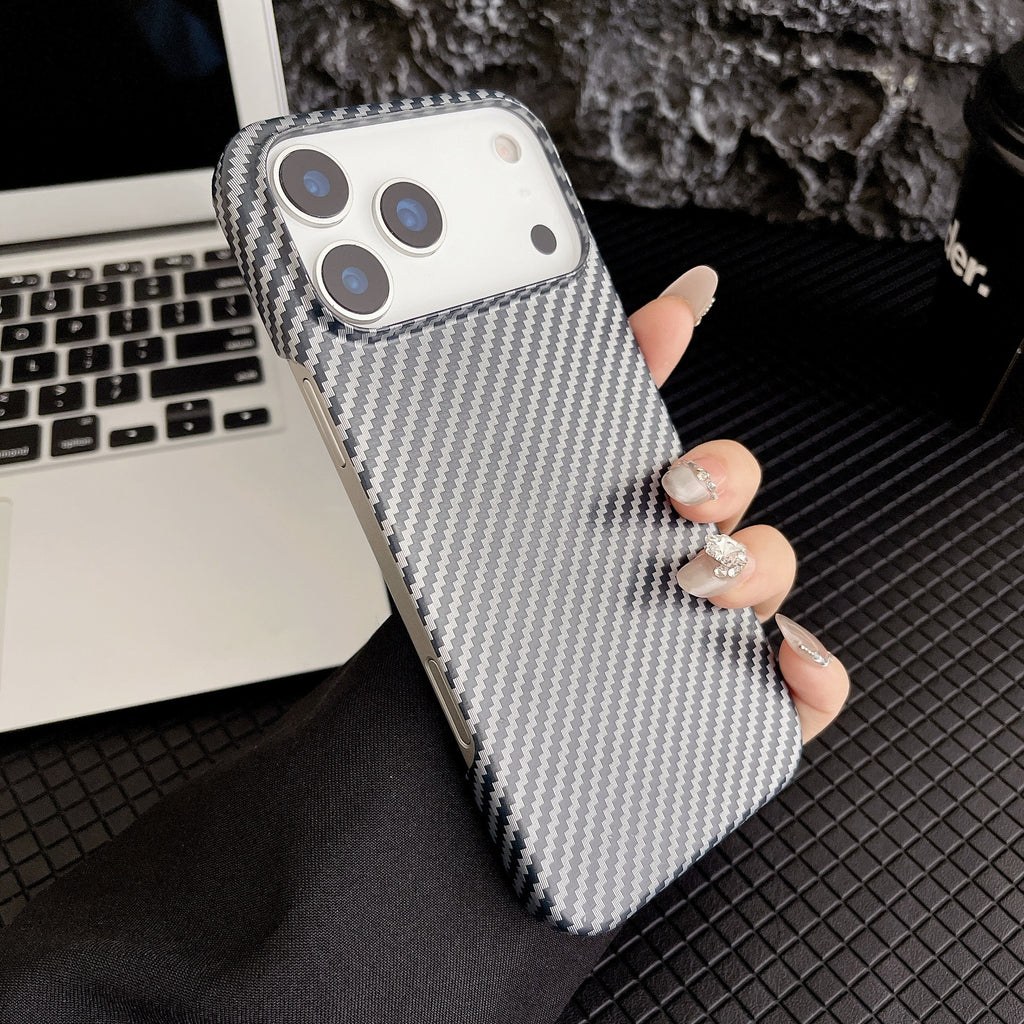 Kevlar Carbon Fiber Case for iPhone 17 Pro Max/16 | Semi-Armor Shockproof